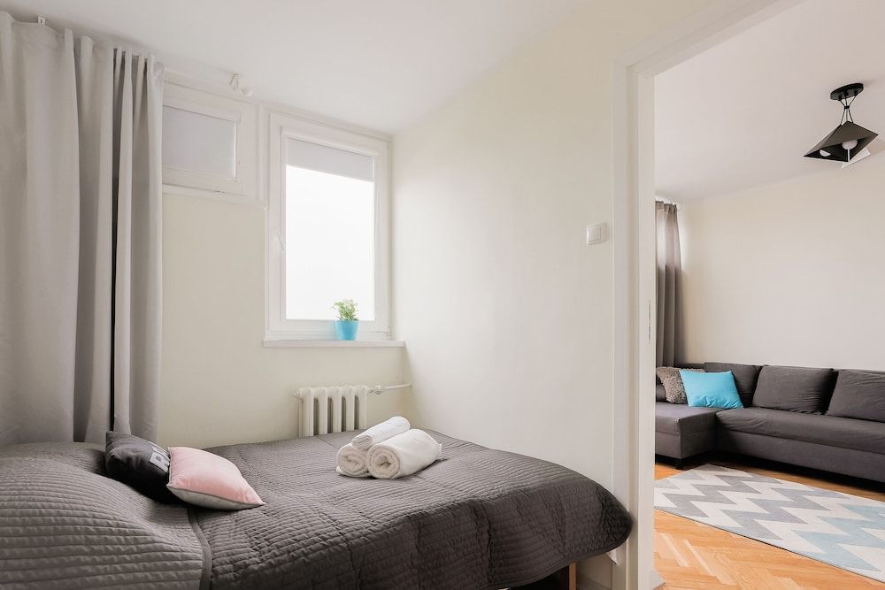 undefined Apartments Cohen 8