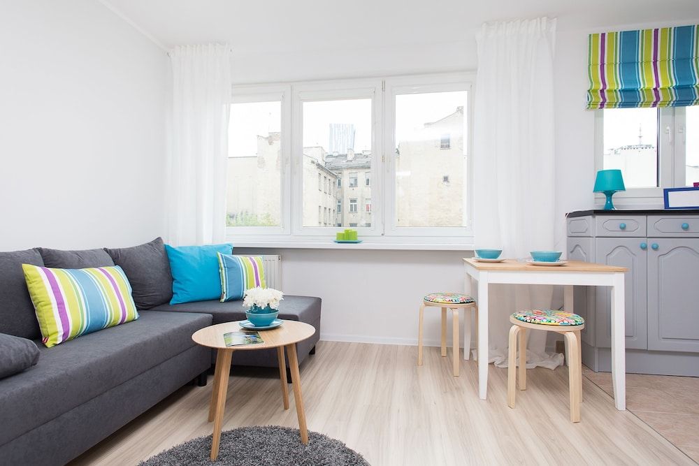 undefined Turquoise Studio Zelazna 6