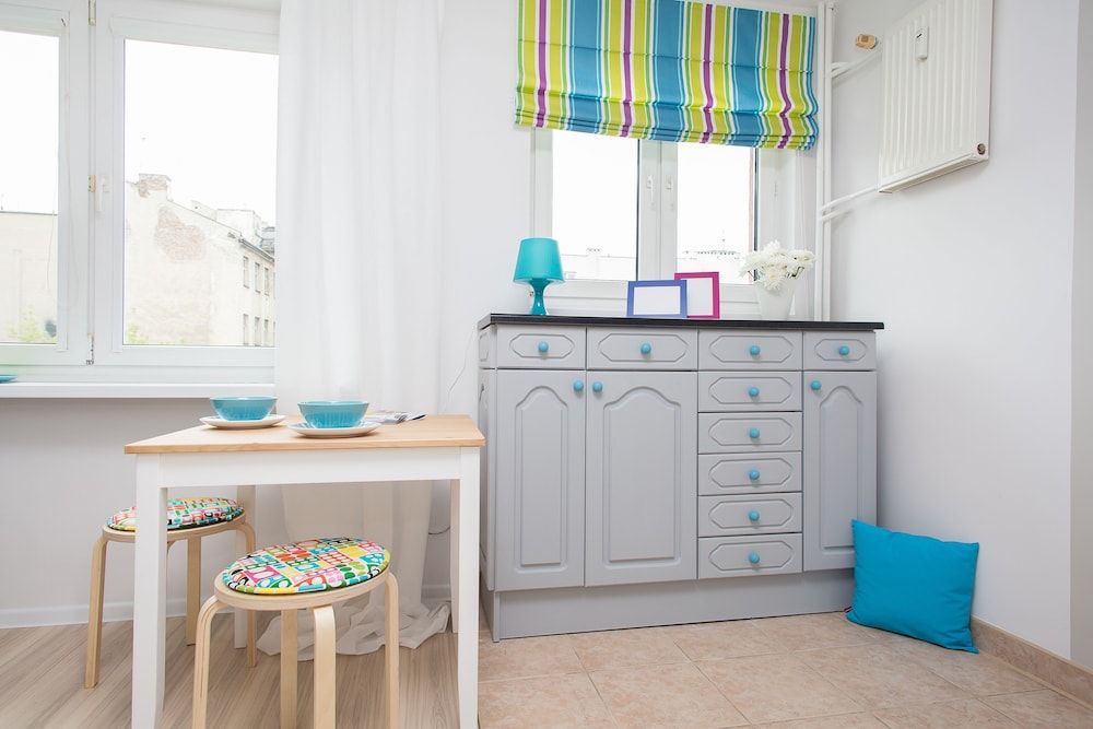 undefined Turquoise Studio Zelazna 3