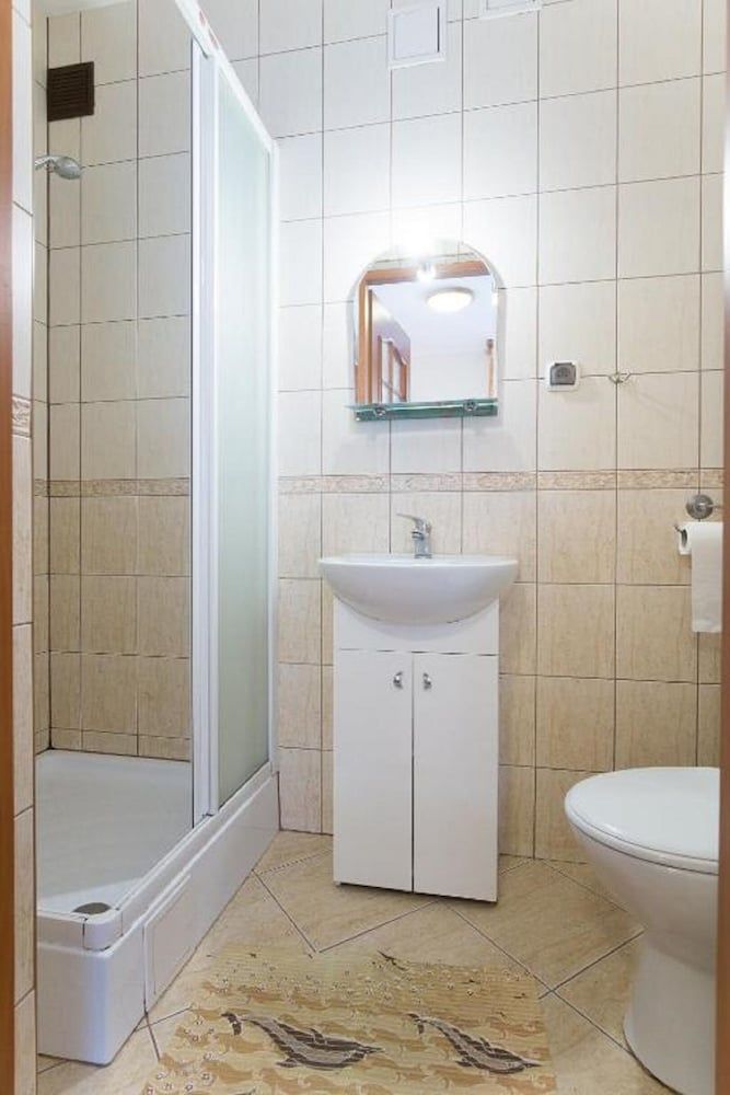 Triple Room, Ensuite (15)