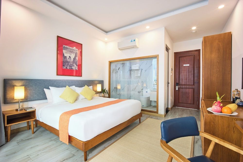 Chieu Ha Village Superior Room, 1 King Bed, Balcony 5