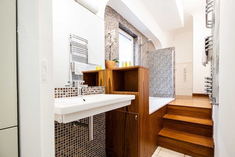 Kopernika Srodmiescie Apartment Superior Apartment 8