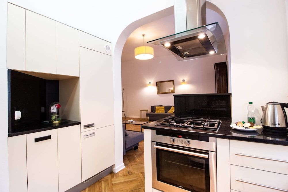 undefined Kopernika Srodmiescie Apartment 10