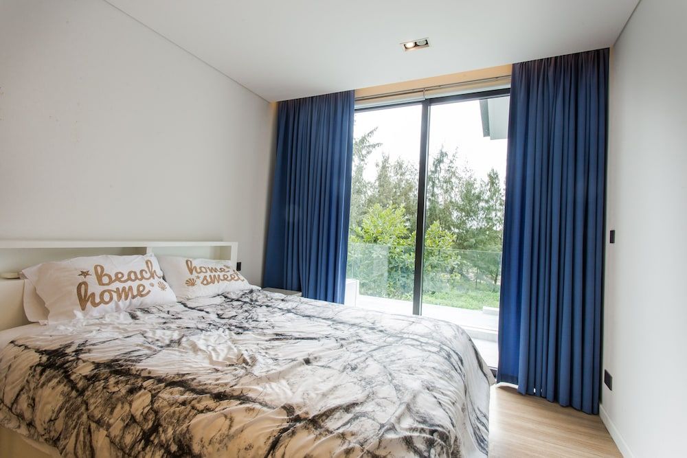 undefined The Point Villa 6