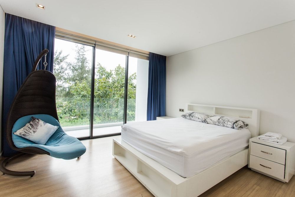 undefined The Point Villa 7