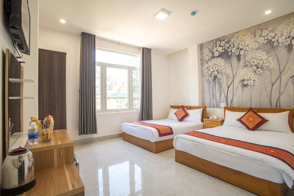 undefined Son Trang Hotel Da Lat 4