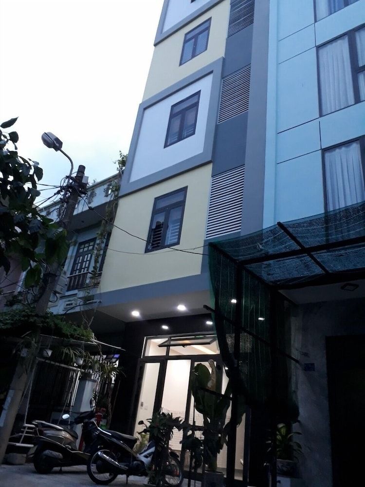 undefined The Mark Apartments