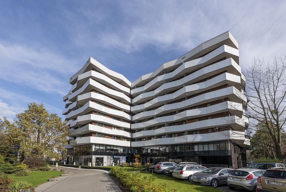 undefined P&O Apartments Metro Wilanowska 4 2