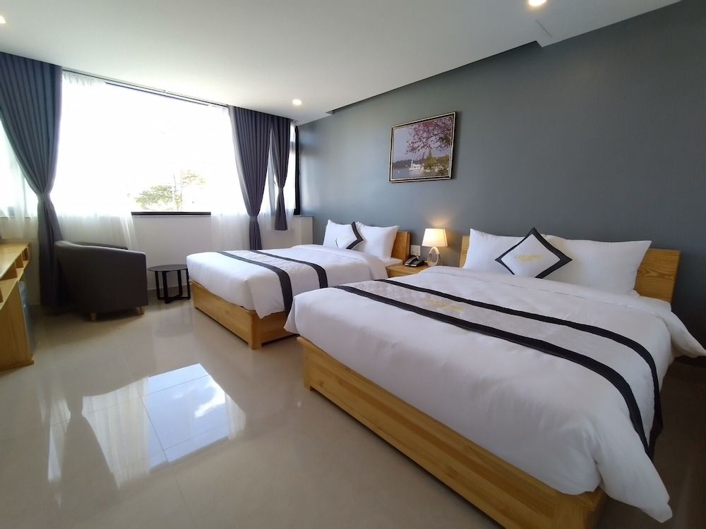 undefined Lan Anh Hotel 4