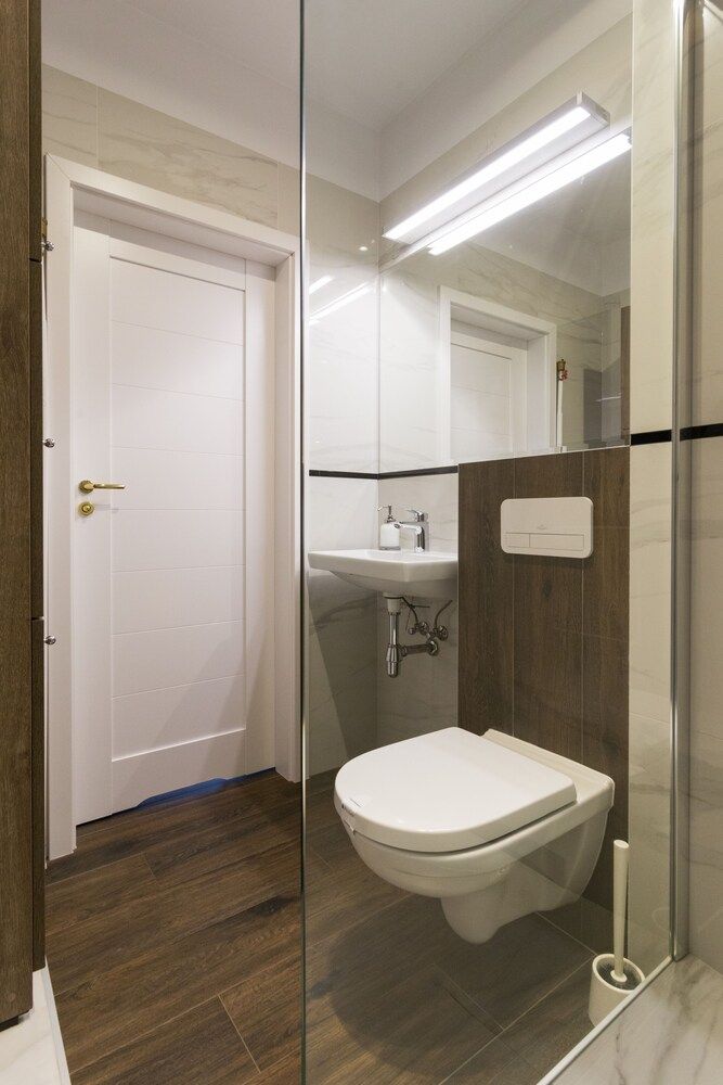 Executive 3 Bedroom Apartament by Your F Apartment, 3 Bedrooms 32