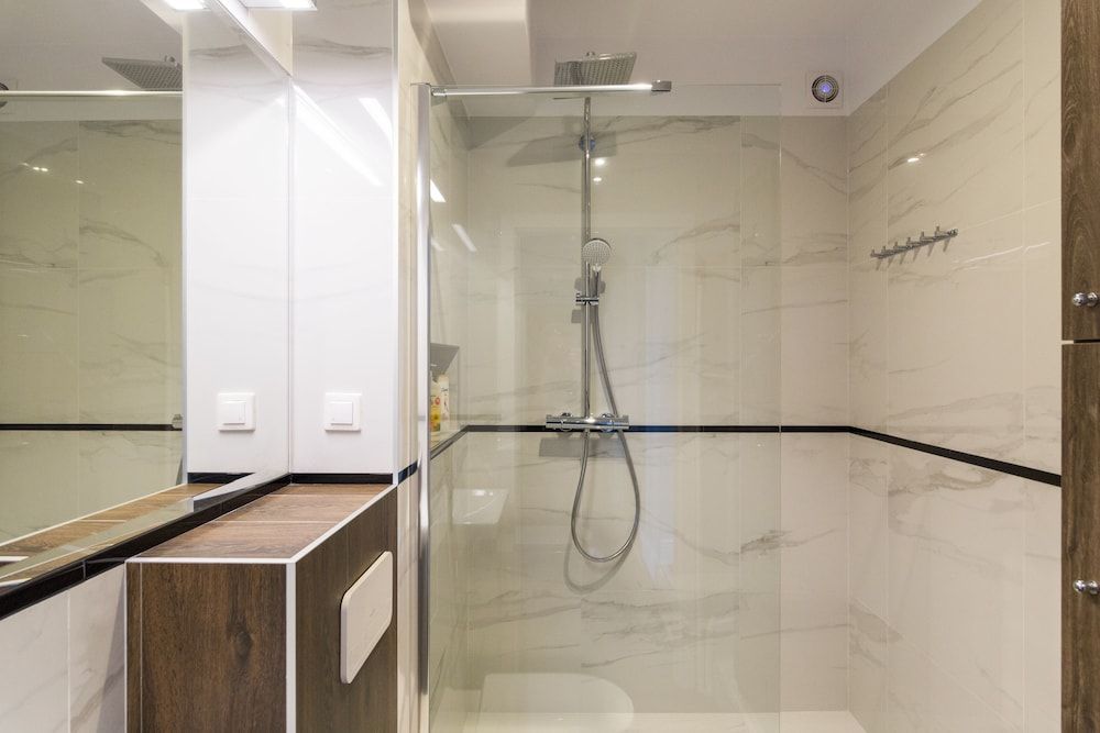 Executive 3 Bedroom Apartament by Your F Apartment, 3 Bedrooms 29