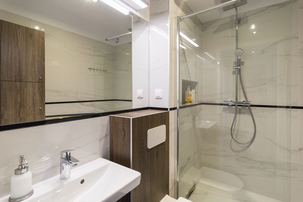 Executive 3 Bedroom Apartament by Your F Apartment, 3 Bedrooms 31