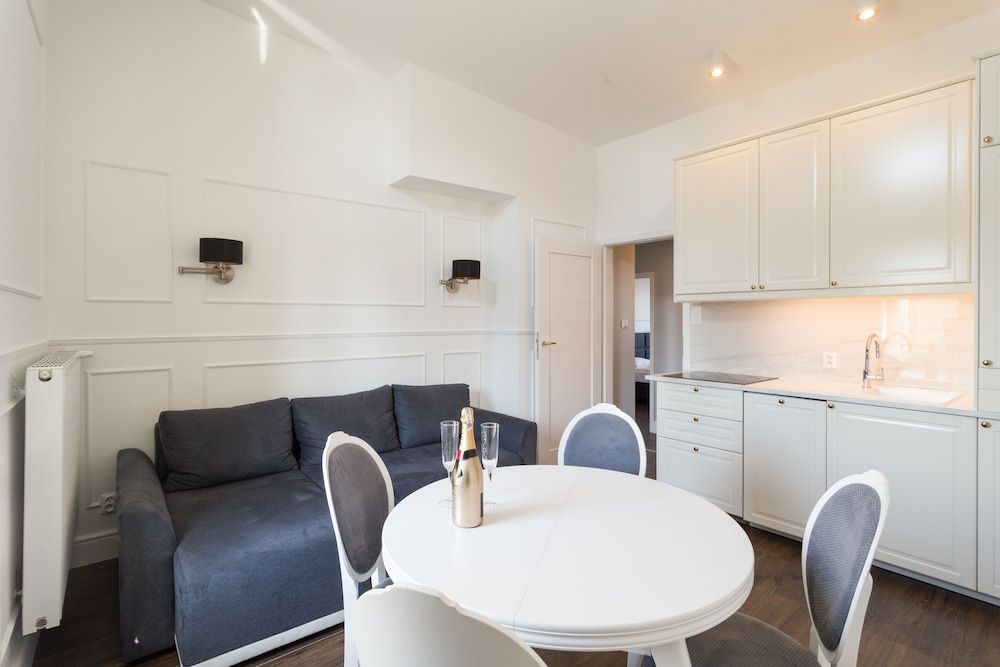 Executive 3 Bedroom Apartament by Your F Apartment, 3 Bedrooms 21