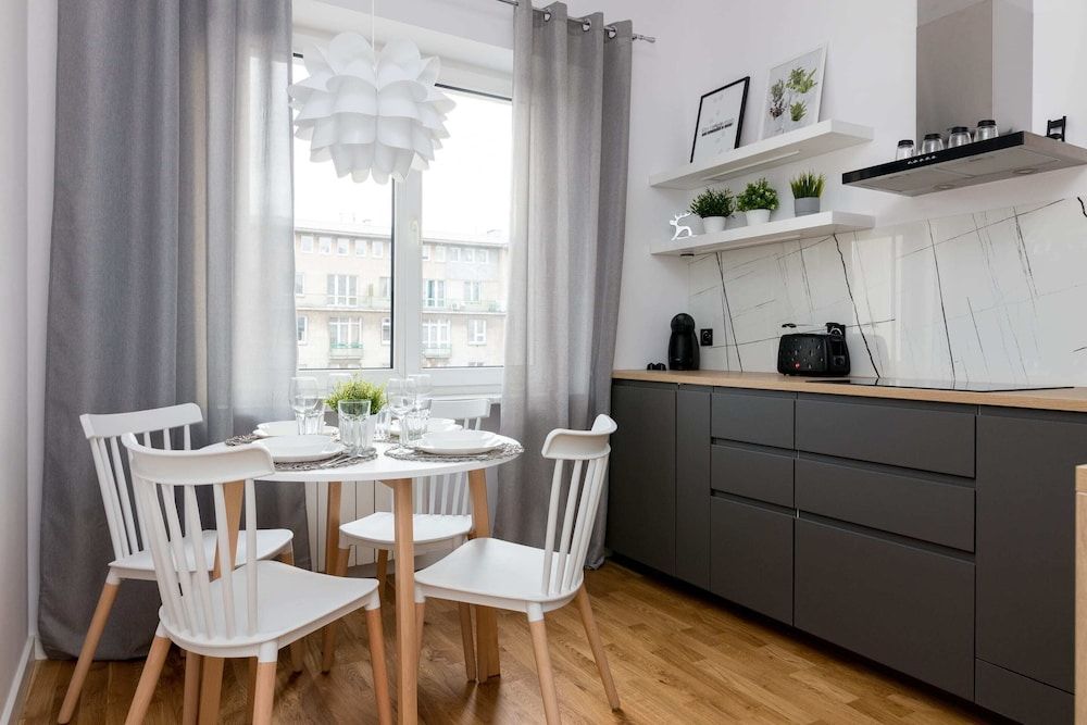 Jerozolimskie Central View Apartment Deluxe Apartment 17