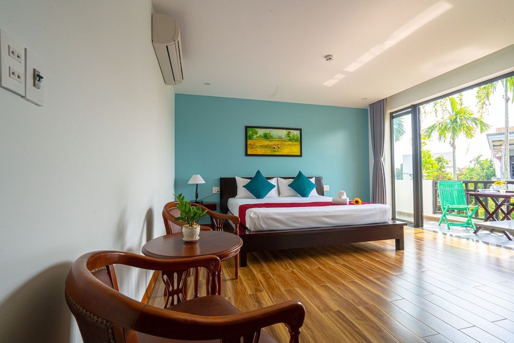 Deluxe Double or Twin Room, Garden View