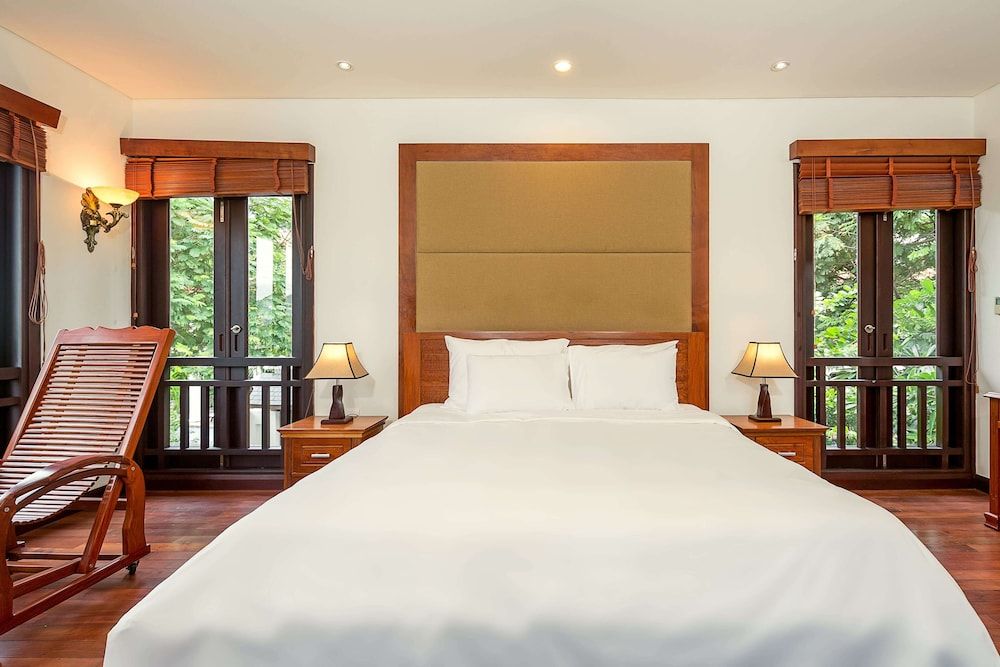 Luxury Family Beach Da Nang Family Villa, 4 Bedrooms, Garden View 3