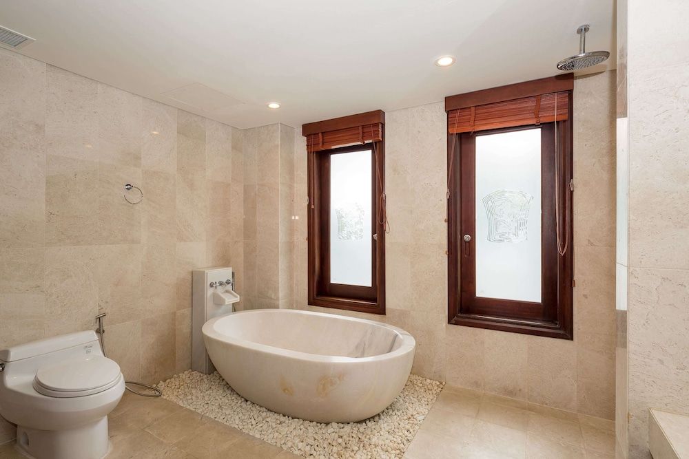 Luxury Family Beach Da Nang Family Villa, 2 Bedrooms 6