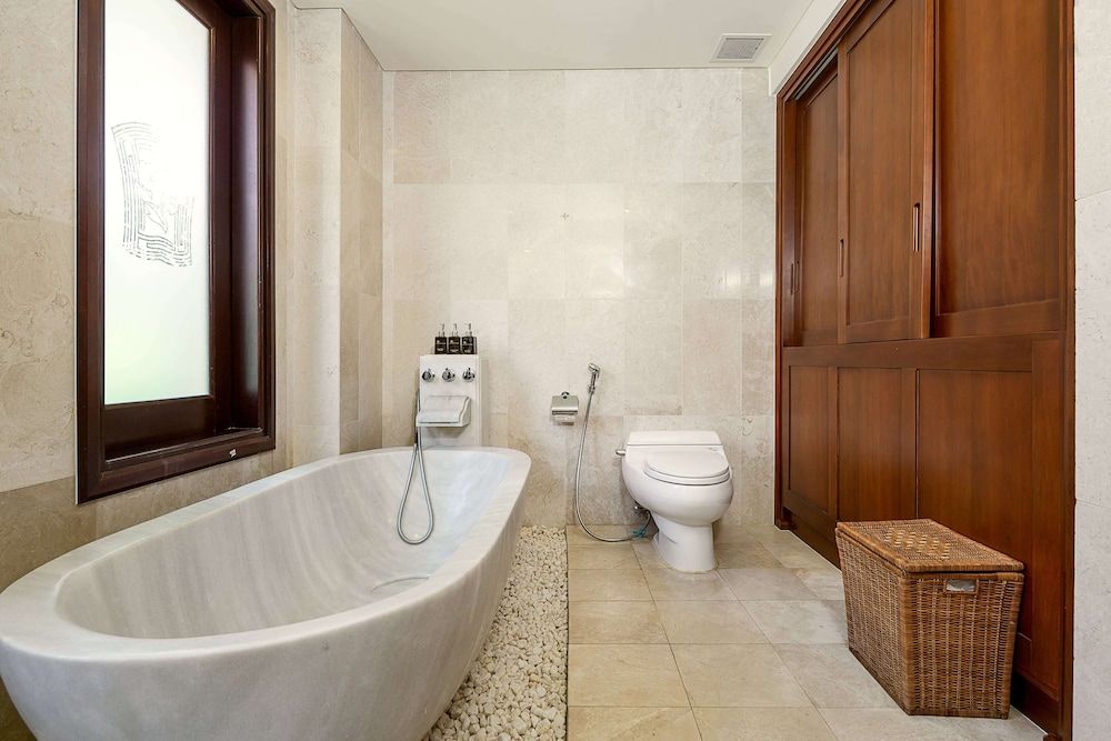 Luxury Family Beach Da Nang Luxury Villa, 3 Bedrooms 16