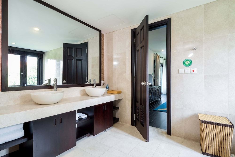 Luxury Family Beach Da Nang Luxury Villa, 3 Bedrooms 17