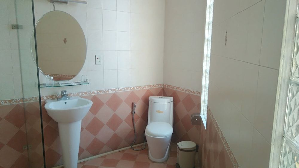 Hovi Hoang Cau 2 Deluxe Double or Twin Room 7