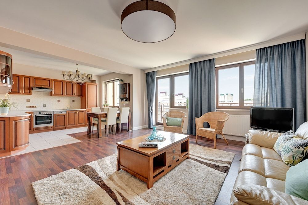 Grand Apartments - Aqua Family Apartment 6