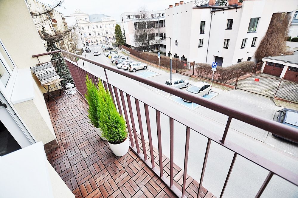 undefined M11 Outstanding Apartment with Balcony 10