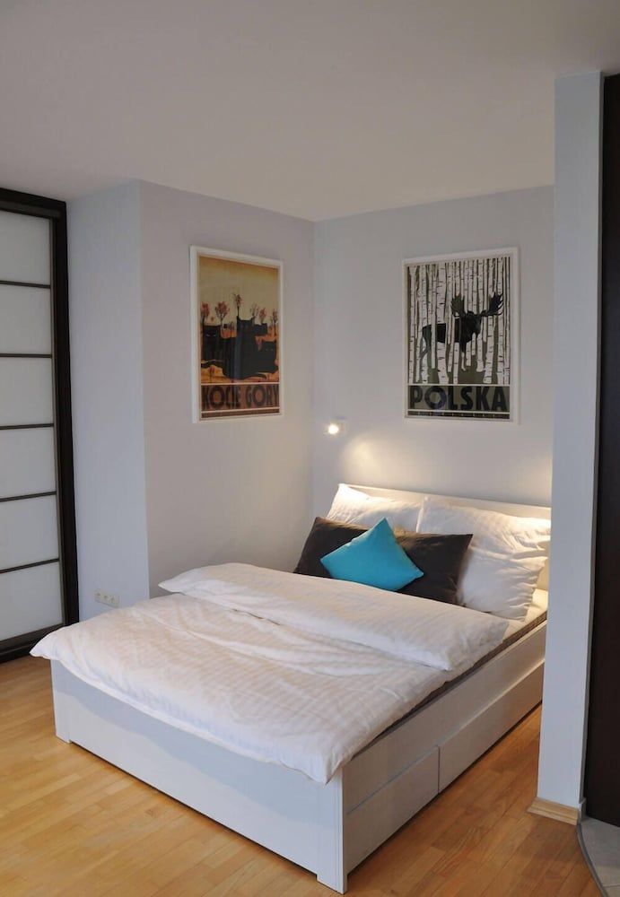 undefined Apartament balkon-Aleje Jerozolimskie 29 2