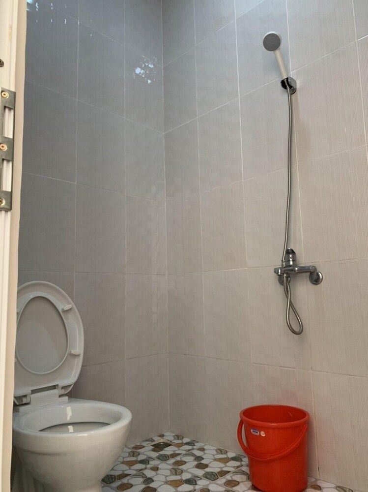 Lee Na Hotel - Hostel Double Room 6