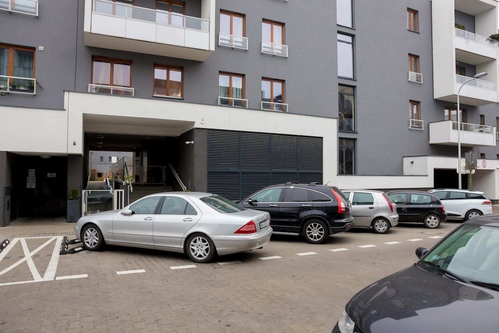 undefined Royal Palace Elegant Apartment 4