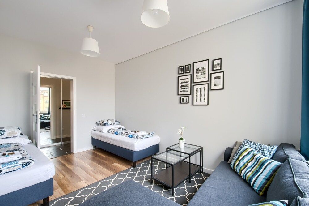 Labo Apartment Tamka Deluxe Apartment, 2 Bedrooms, City View 9