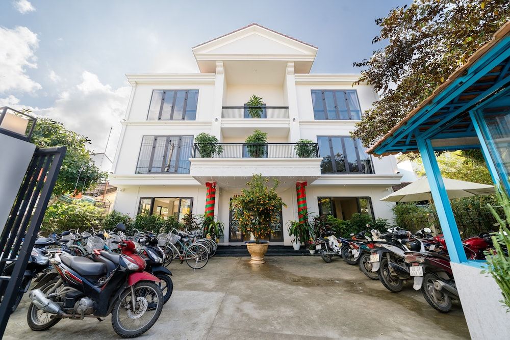 undefined Bed Station Hostel & Pool  Bar Hoi An 6
