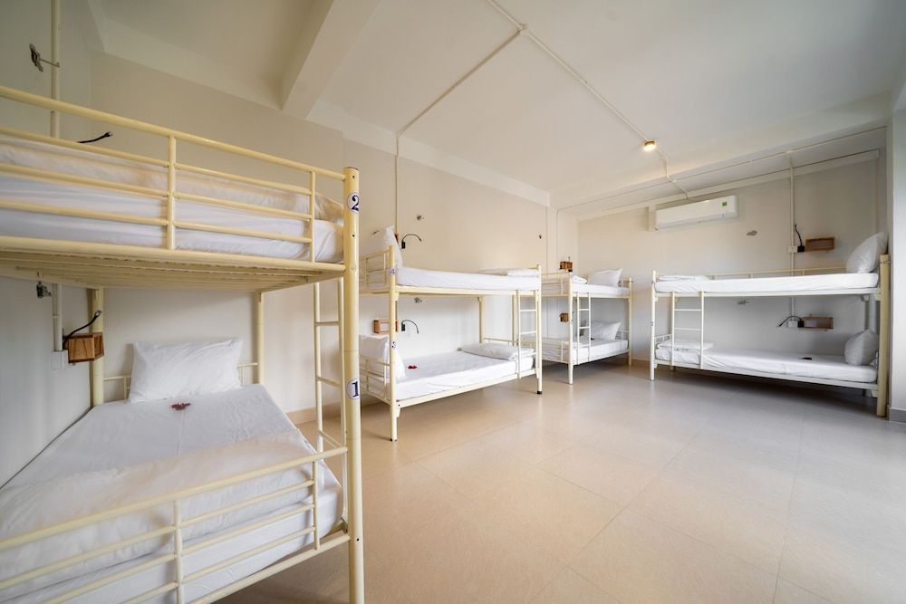 undefined Bed Station Hostel & Pool  Bar Hoi An 3