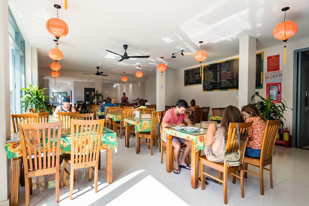 undefined Bed Station Hostel & Pool  Bar Hoi An 9