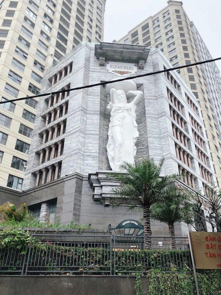 undefined Bayhomes D' Le Roi Soleil Apartment 3