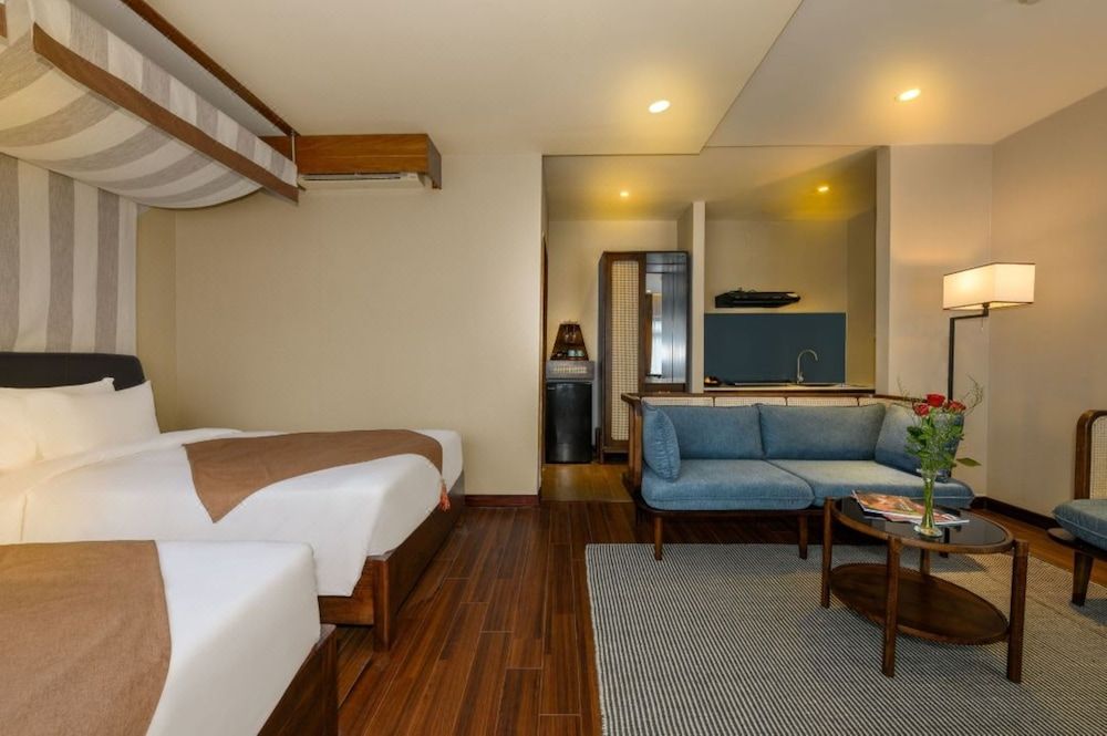 undefined HA Hotel Apartments Hoi An Ocean Front 5