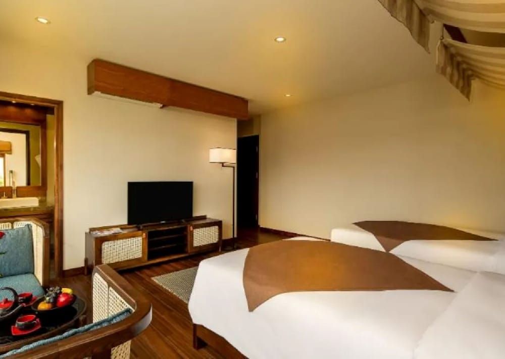 undefined HA Hotel Apartments Hoi An Ocean Front 3