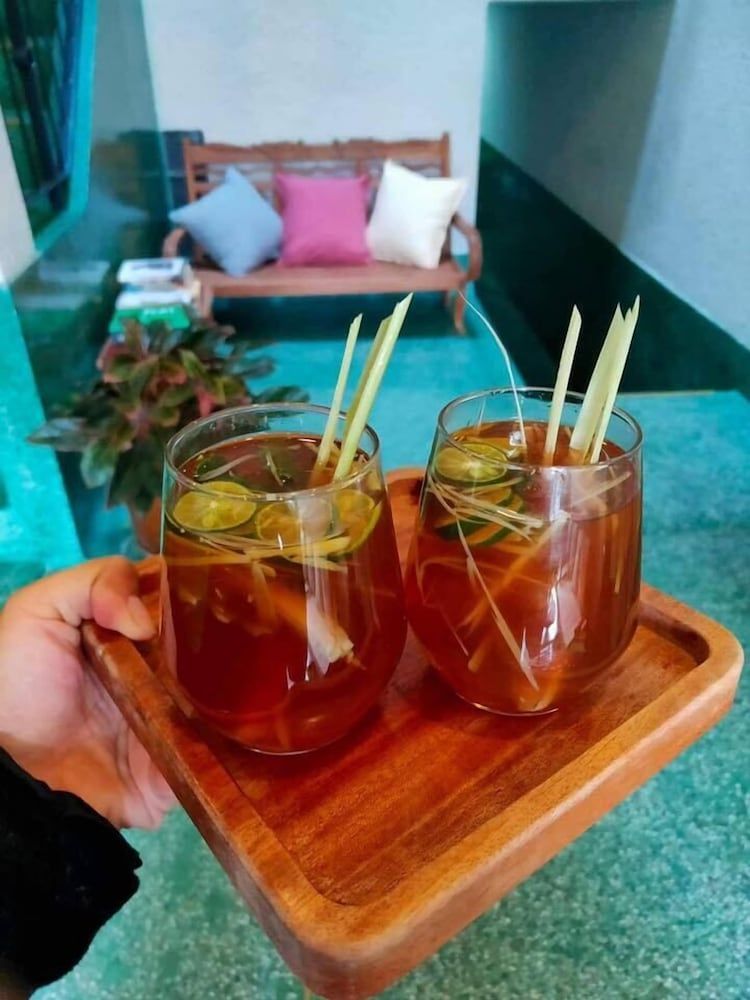 undefined Circle Chiquilla 5