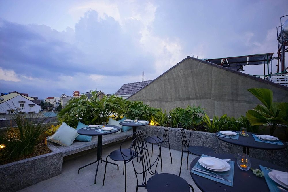 undefined Circle Chiquilla 10