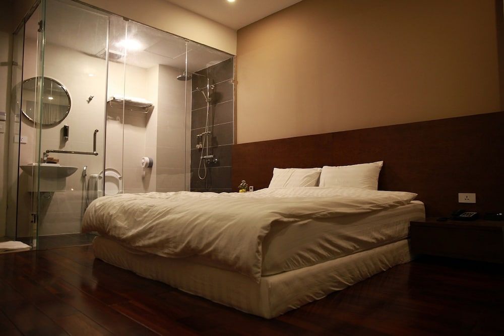 Awa Boutique Hotel Deluxe Double Room 4