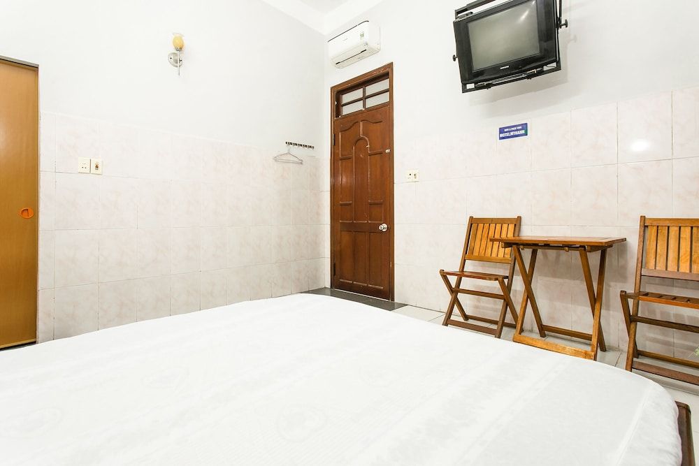 SPOT ON 804 My Hanh Hotel Superior Quadruple Room 6