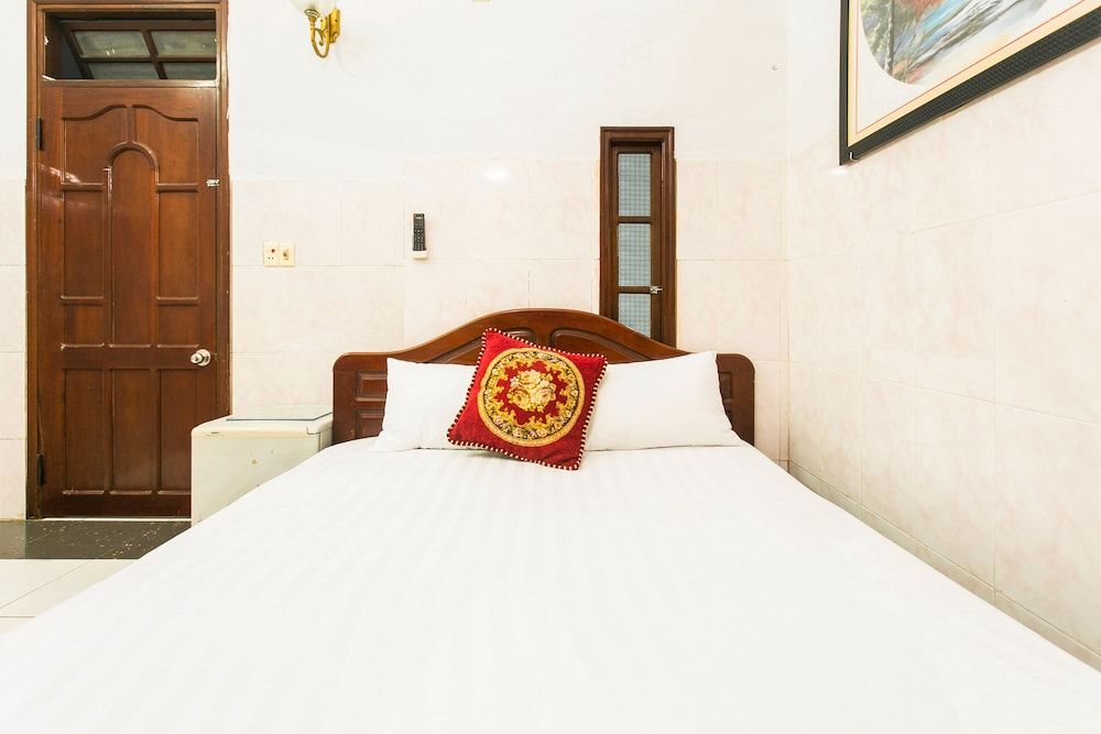 SPOT ON 804 My Hanh Hotel Superior Quadruple Room 3