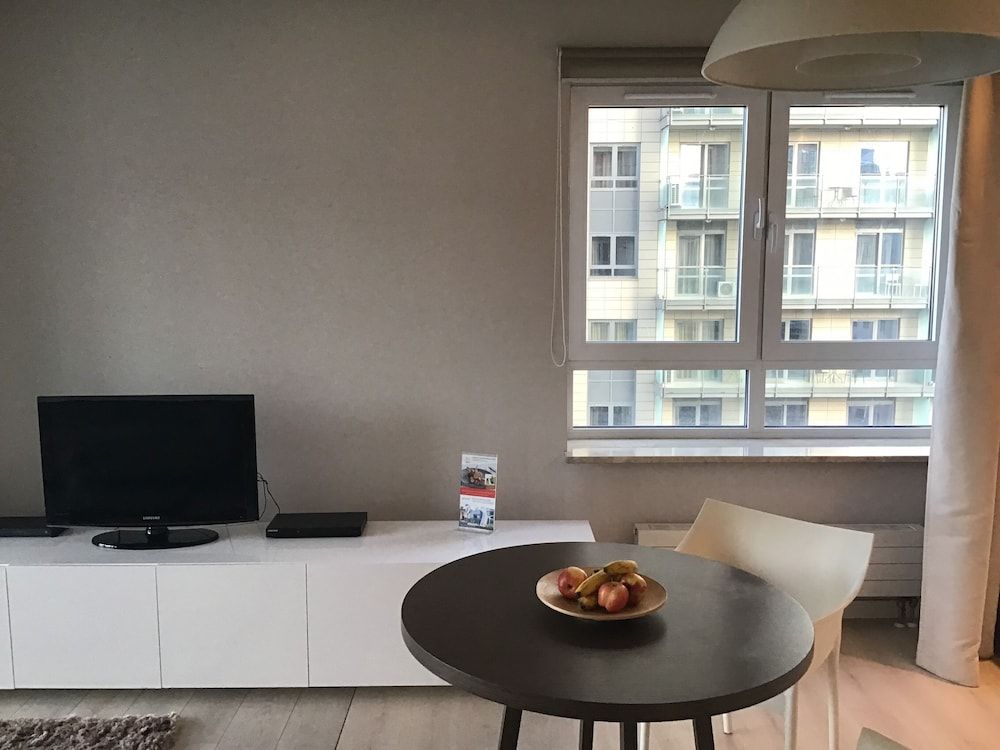 Green Wood Apartments Platinum Towers Deluxe Apartment, 1 Bedroom 8