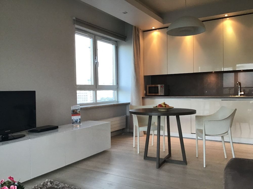 Green Wood Apartments Platinum Towers Deluxe Apartment, 1 Bedroom 6