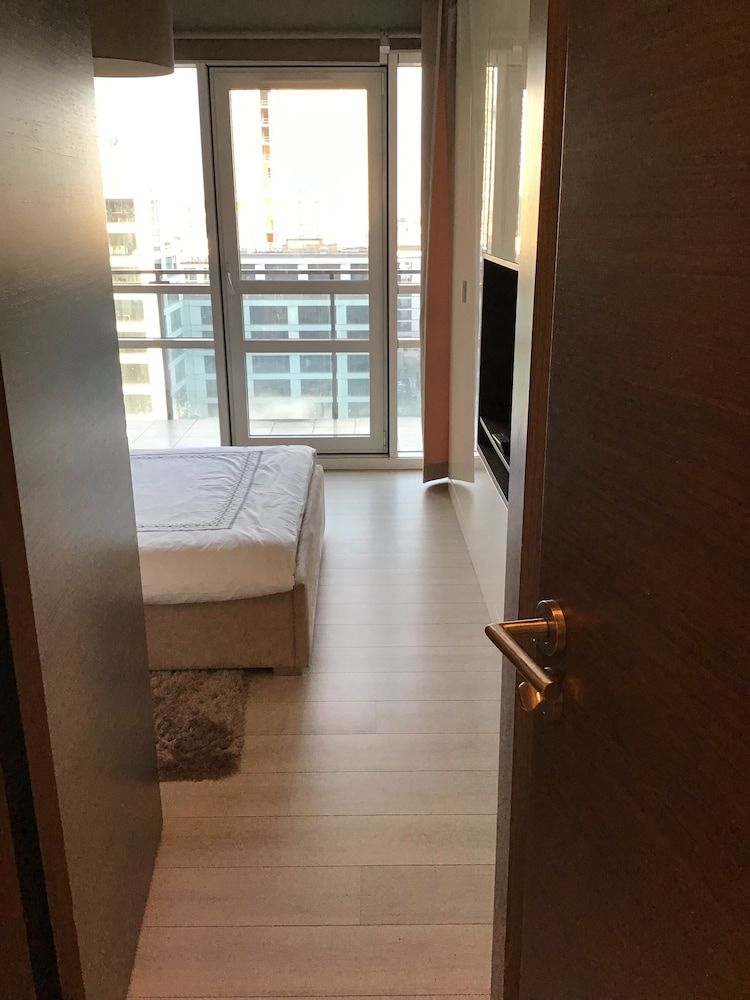 Green Wood Apartments Platinum Towers Deluxe Apartment, 1 Bedroom 5