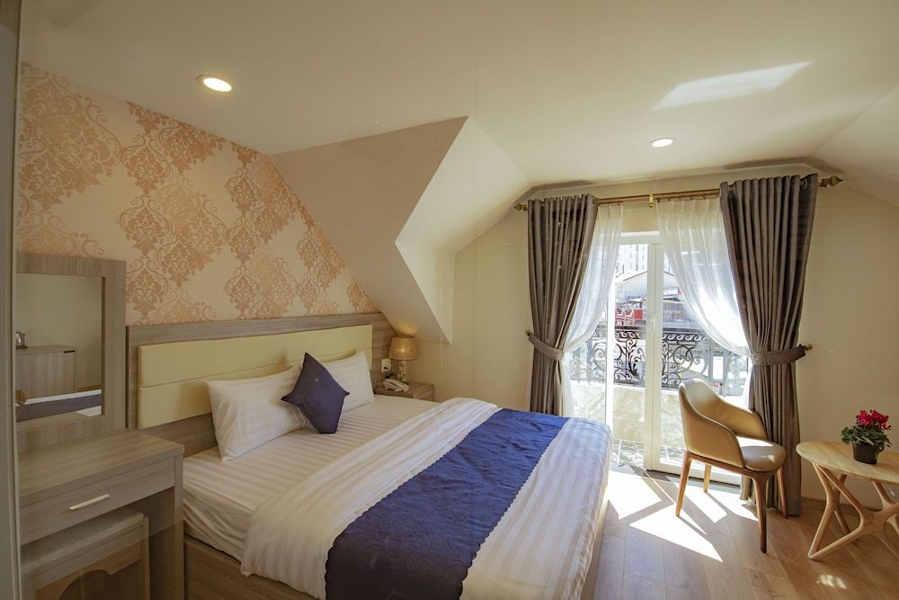 undefined Khanh Uyen Hotel 3