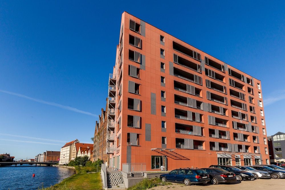 undefined Frey Homes Waterlane Glamour &SPA 4