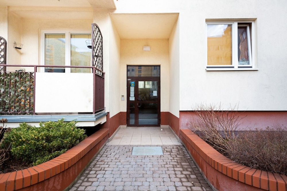 undefined Bluszczanska 76/147