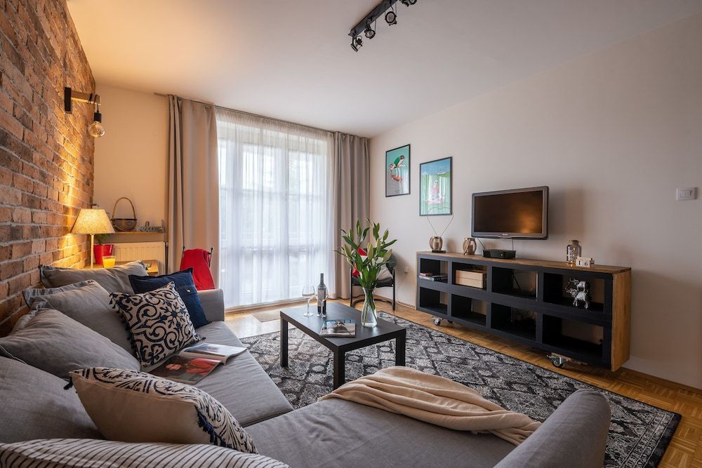 undefined P&O Apartments Okecie 5