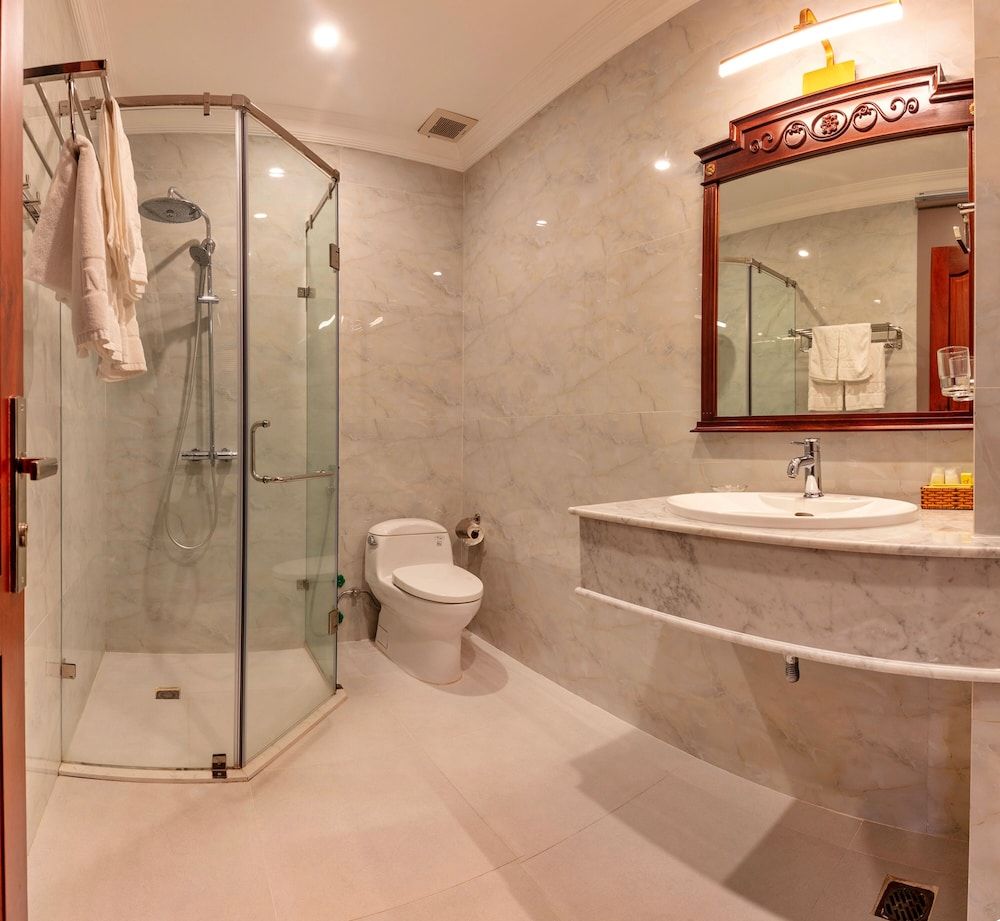 HANZ Premium Mai Vang 2 Hotel Dalat Deluxe Double Room 3