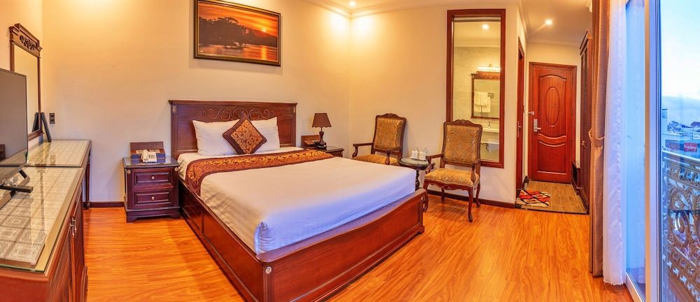 HANZ Premium Mai Vang 2 Hotel Dalat Deluxe Double Room 2